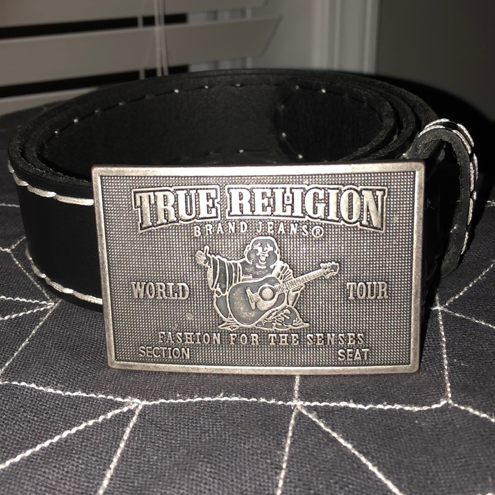 True Religion Men’s Stitch Leather Belt